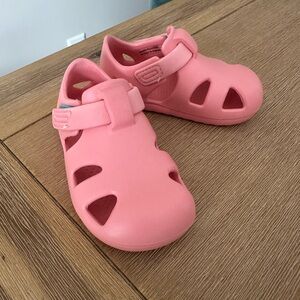 Adorable Pink Kids Sandals